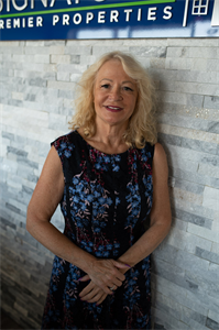 Lorraine Marotta