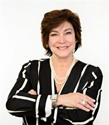 Elizabeth L Caruso Pearlman