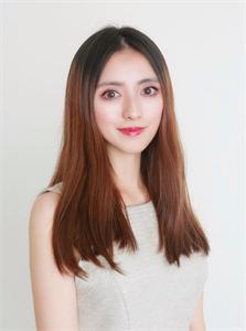 Junna  Hong 