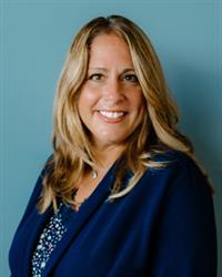 Elaine  Kelly 