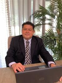 Nil M Hurtado